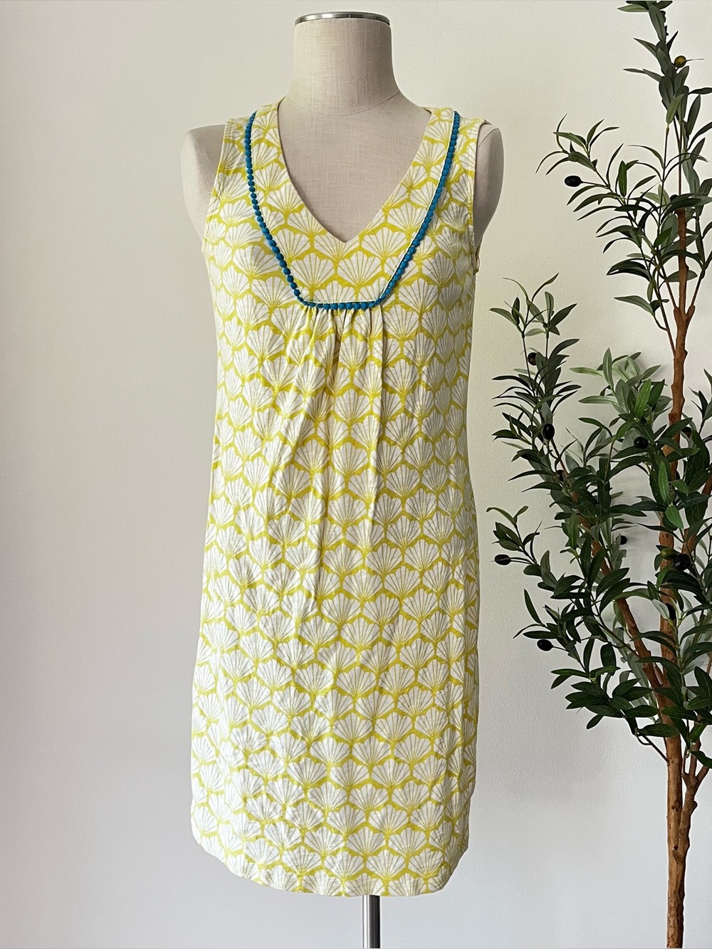 Boden Sleeveless chartreuse and teal Shell-Print cotton Dress